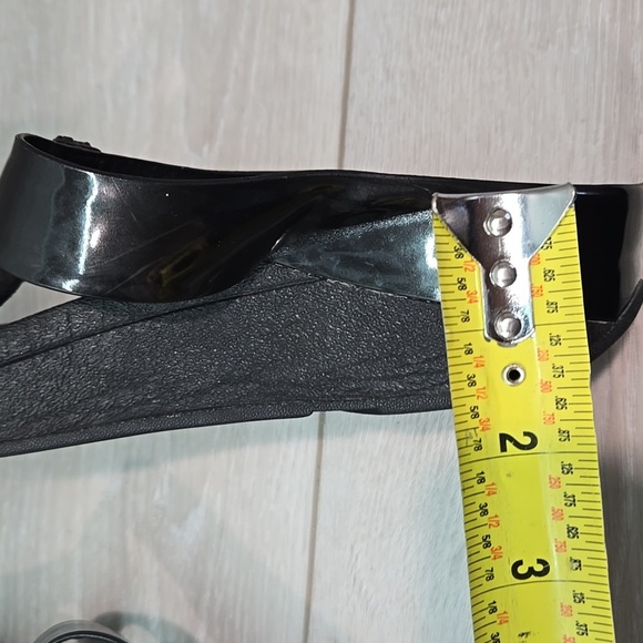 Fitflop Women's T Strap Wedge Sandals Shoes Sz 9 - Picture 9 of 9